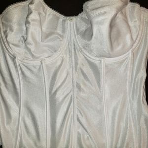Dominique Size 40D White Corset Bra